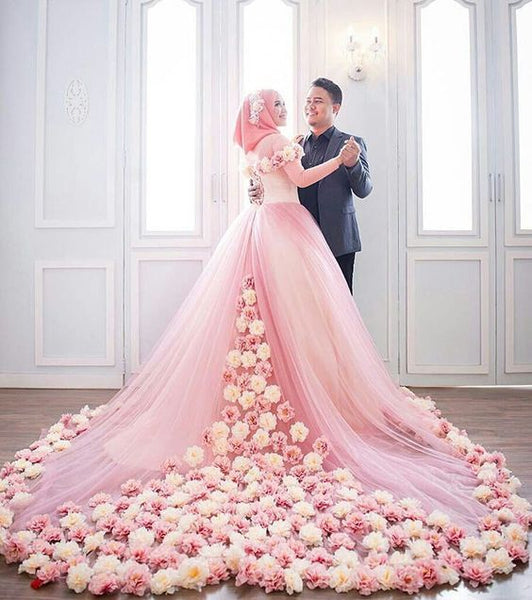 5 Gaun Pengantin Muslimah Indah Ini Bisa Jadi Inspirasi!